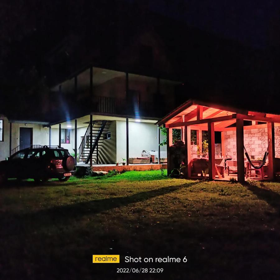 House B&B Mestia Luaran gambar