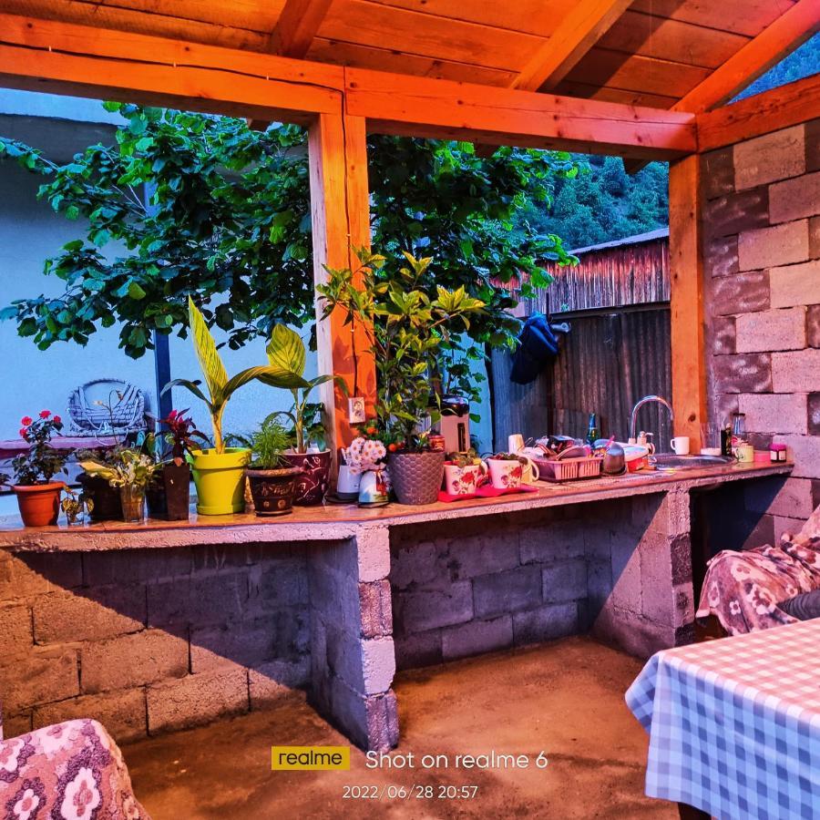 House B&B Mestia Luaran gambar