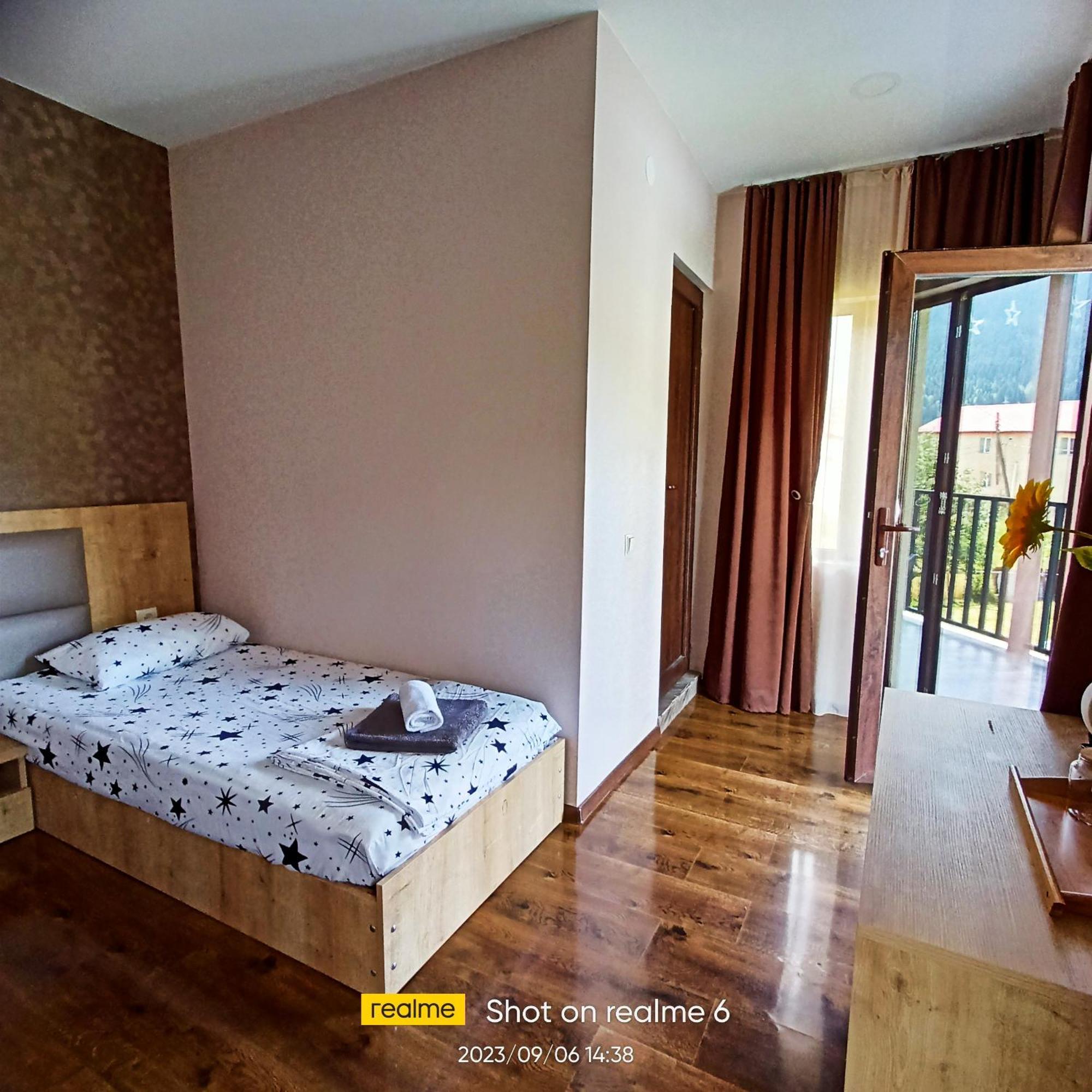House B&B Mestia Luaran gambar